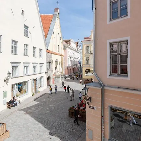 Old Town Residence * Tallinn
