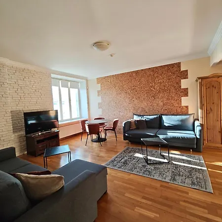 Raekoja Plats View Appartement *