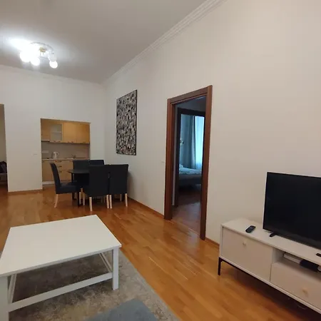 Old Town Residence شقة